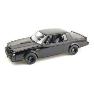  1987 Buick Grand National Streetfighter 1/18 Black: Toys 