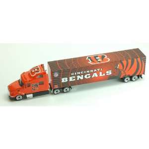   Bengals 1/80 Nfl Tractor Trailer 2011 By Press Pass: Sports & Outdoors