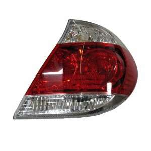  05 06 Toyota Camry LE XLE Tail Light Lamp LEFT: Automotive