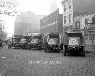 PIGGLY WIGGLY DELIVERY FLEET 1910s PHOTOGRAPH  