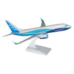    Boeing House B737 800 W/WINGLETS 1 130 Skymarks: Toys & Games