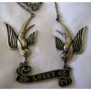 Vintage Jewelry   Vintage Lucky Swallow Birds Antique Bronze Pendant 
