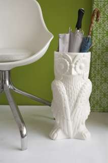 Owl umbrella stands are so popular in the decor world right now! Look 