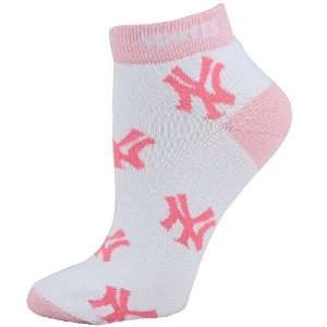  New York Yankees Ladies 9 11 Pink Ankle Socks