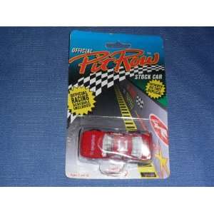  1992 NASCAR Pit Row . . . #11 Baby Ruth 1/64 Diecast: Toys 