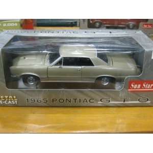  Sun Star 1965 Pontiac GTO Die Cast Car: Toys & Games