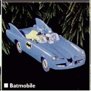  Batmobile 1995 Hallmark Ornament QX5739