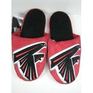   2011 Big Logo Hard Sole Slippers (Two Tone)   Small: Sports & Outdoors