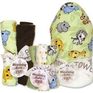    Chibi Hooded Towel Wash Cloth and Burp Cloth Bouquet Set: Baby