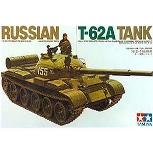  35108 1/35 Russian T 62A Tank Toys & Games