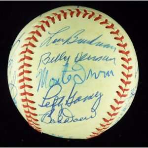  Loa Gomez Sewell Mize Wynn   Autographed Baseballs