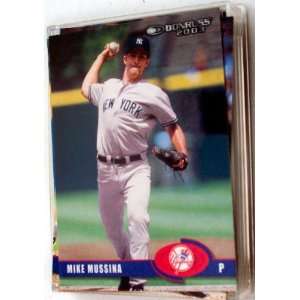  Mike Mussina 20 Card Set with 2 Piece Acrylic Case: Sports 