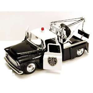  Jada Toys Heat   Chevy Stepside Police Tow Truck (1955, 1 
