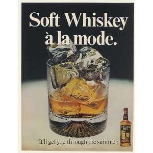 1967 Calvert Extra Soft Whiskey a la Mode Ice Glass Print 