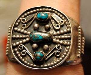 BIG OLD PAWN NAVAJO MORENCI TURQUOISE CARINATED COIN SILVER BRACELET 