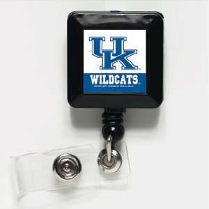  NCAA Kentucky Wildcats Badge Holder *: Sports & Outdoors