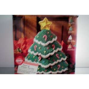 Wilton Standing Christmas Tree Cake Pan Complete with Directions in 