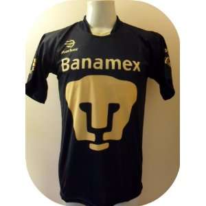    PUMAS MEXICO SOCCER JERSEY SIZE LARGE .NEW: Sports & Outdoors