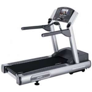  Life Fitness Remanufactured 95Te Treadmill with LCD console: Sports