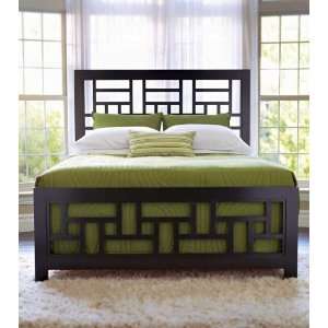 5/0 Queen Lattice Bed by Broyhill   Dark Charcoal Finish 