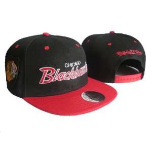  Chicago Blackhawks Snapback Black Hats: Sports & Outdoors
