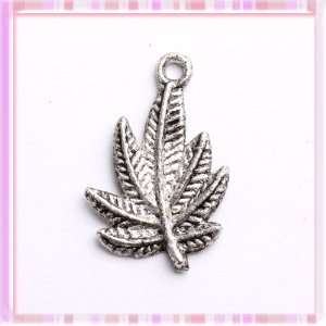 10 Pcs Stylish Silver Plated Metal Leaf Shaped Accessory Ornament Free 