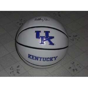   Kentucky Wildcats F/S basketball   Autographed College Basketballs