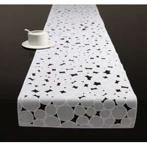 Chilewich Pressed Dots Vinyl Table Runner White