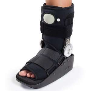    DonJoy Maxtrax ROM Air Ankle Walker   Pediatric