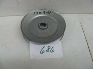 Toro Wheel Horse Deck Spindle Pulley 108 110 112 A 85  