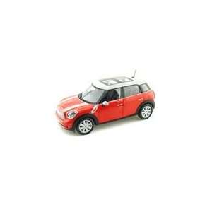  2010 Mini Cooper 4 Door 1/18 Red: Toys & Games
