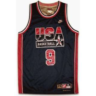 Michael Jordan Signed Uniform   1992 Olympic Nike Dream Team Navy 