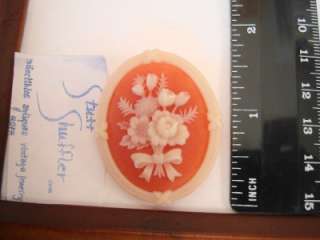 VINTAGE AVON 1982 CAMEO SILHOUETTE FLOWERS BROOCH NM  