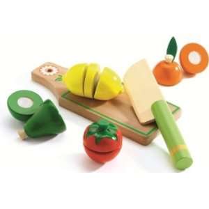  Wooden Role Playing Set   Fruits and Vegetables to Cut: Toys & Games