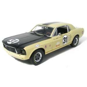  1/18 67 Shelby Mustang T/A 31: Toys & Games