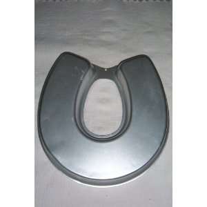 Wilton Horseshoe Cake Pan    Great for Horse Racing Derby Cake or Good 