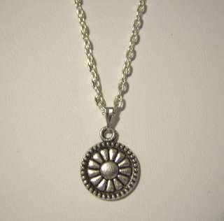 Sm 1/2 Antiqued Silver Plated Gerbera Daisy Necklace  