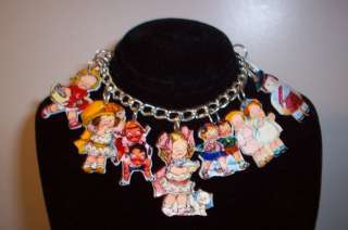 Campbell Kids/Dolly Dingle Charm Bracelet jewelry,women  