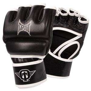 TapouT MMA Fight Gloves Black/White Medium, NIP Ships Next Bus Day 