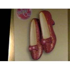 2005 Hallmark Ornament Club Exclusive The Wizard of Oz Ruby Slippers 